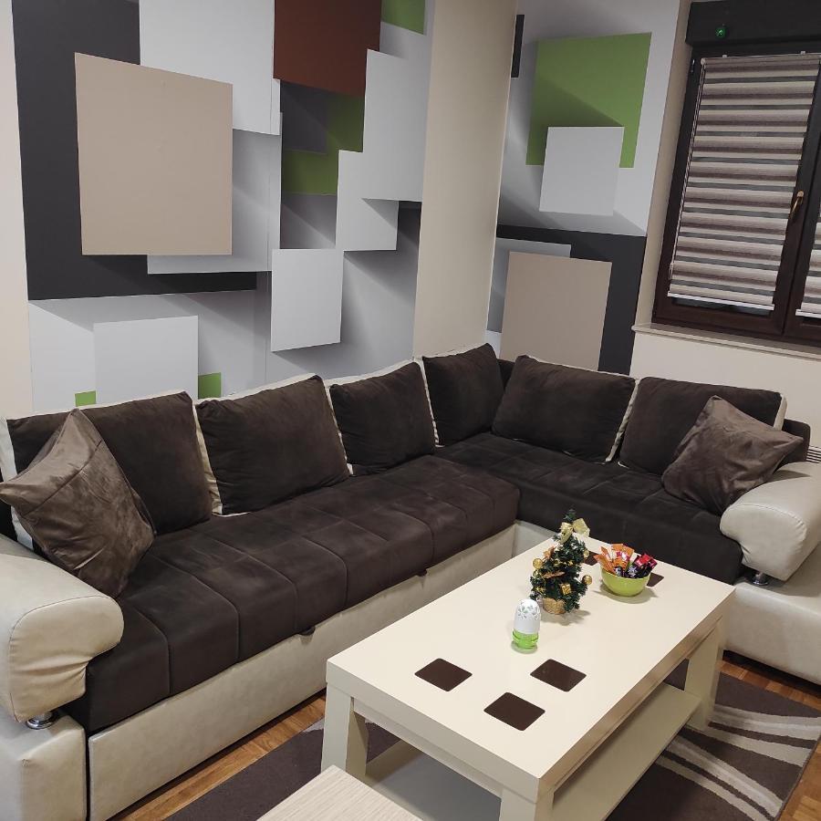 Apartment Lang &